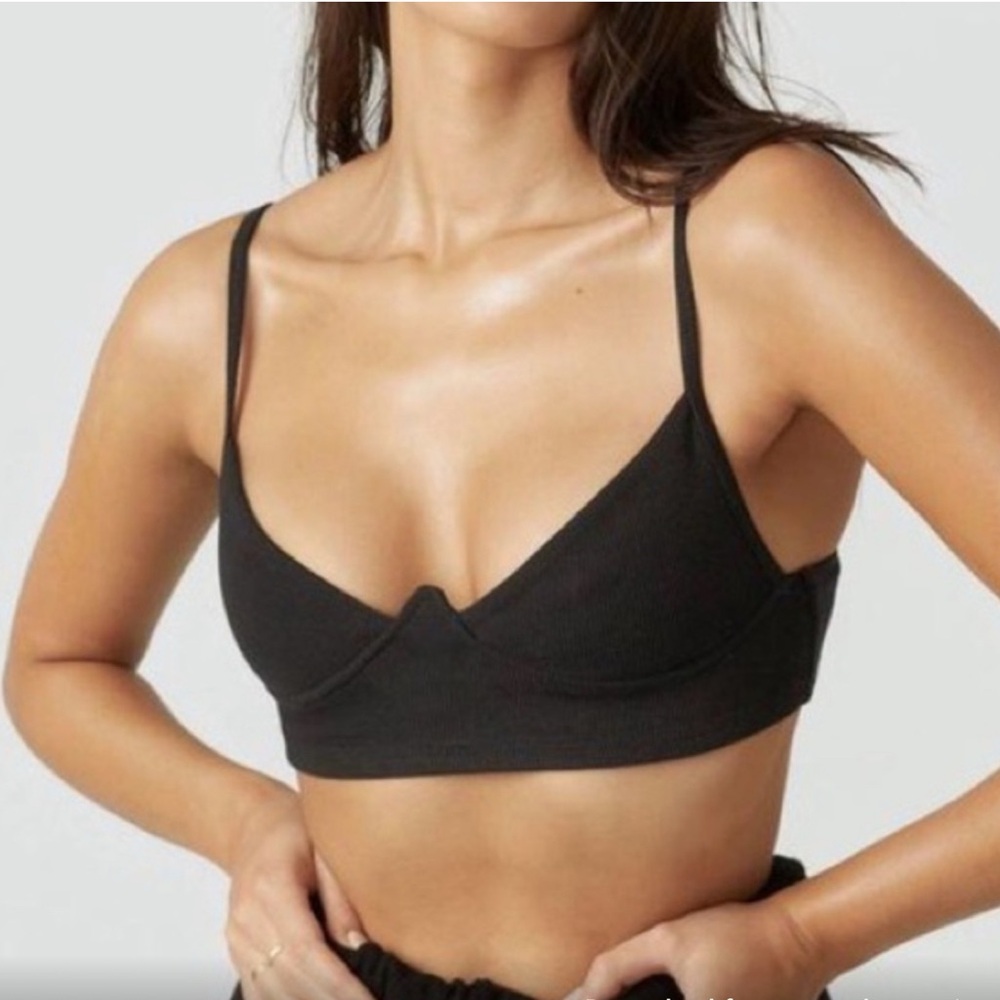 Joah Brown💫 ‘Structured Bra Tank’ /Black FlexRib /Size M/L (EUC/LIKE NEW)